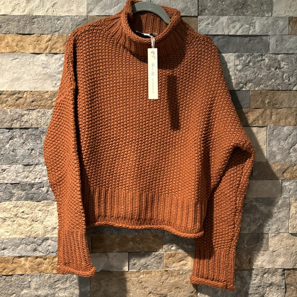 NWT. She & Sky Cinnamon/Rust Sweater